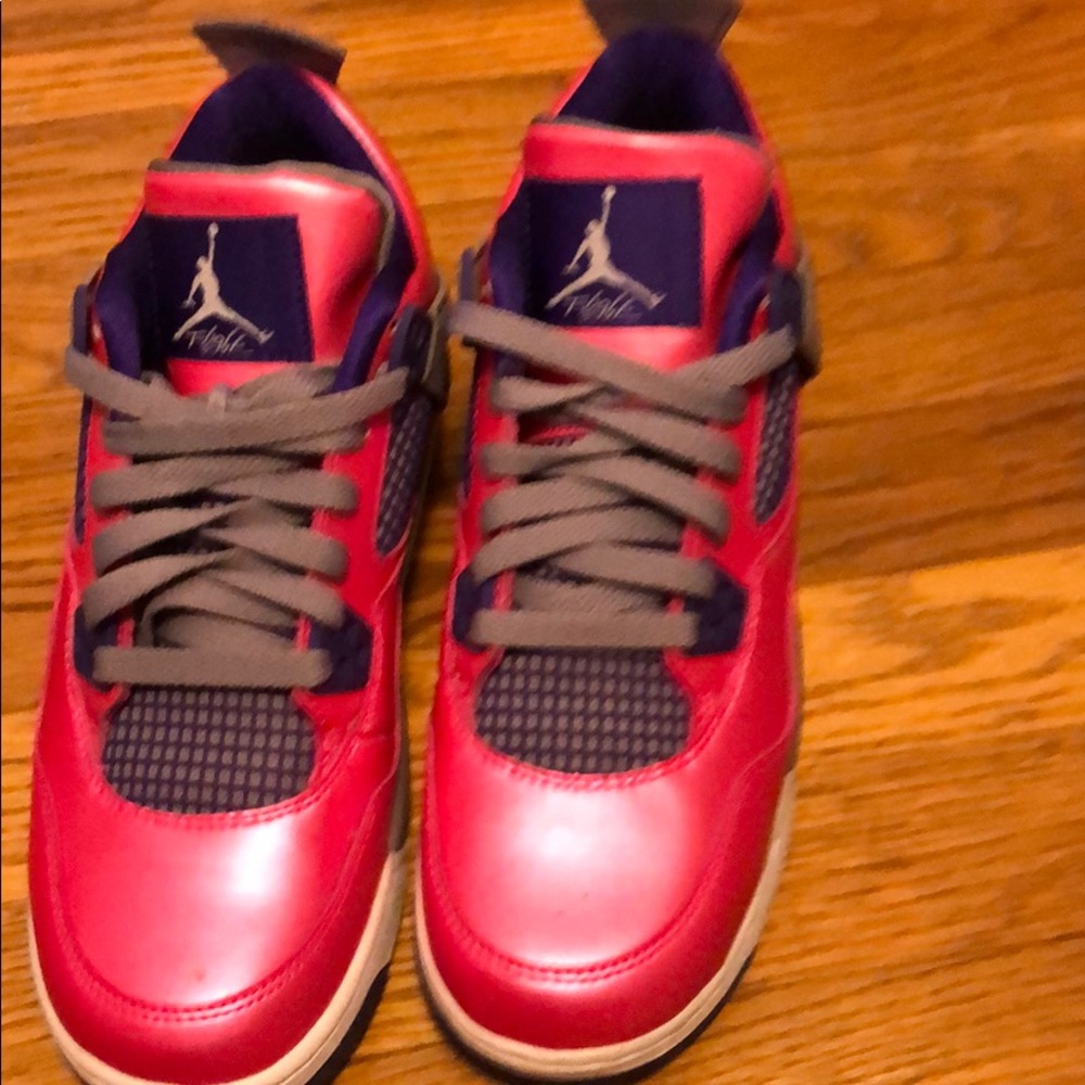 Jordan 4